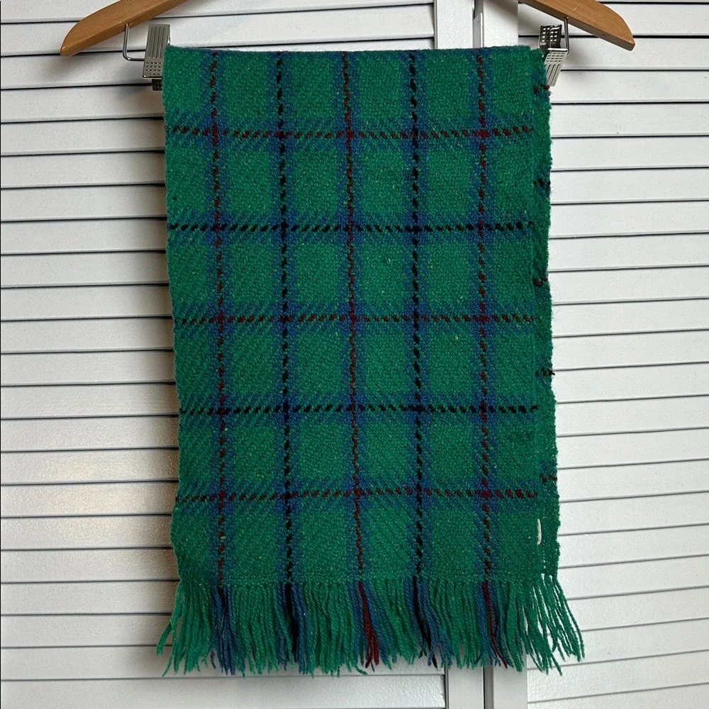 Green blue burgundy Plaid Wool blend plaid tartan vintage fringe scarf